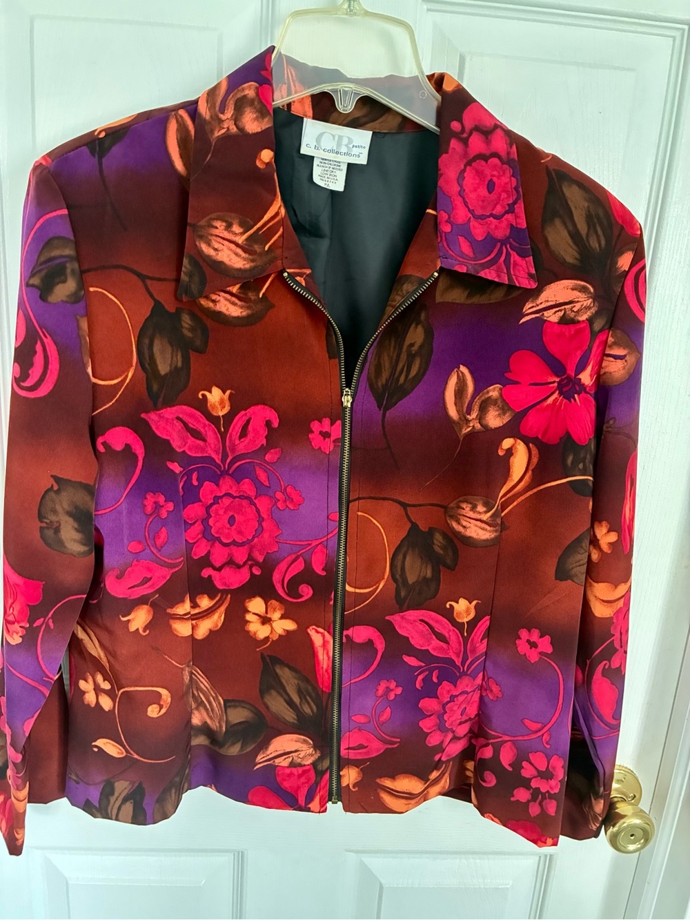 C. Wonder Red Purple Floral Zip-Front Women's Jacket